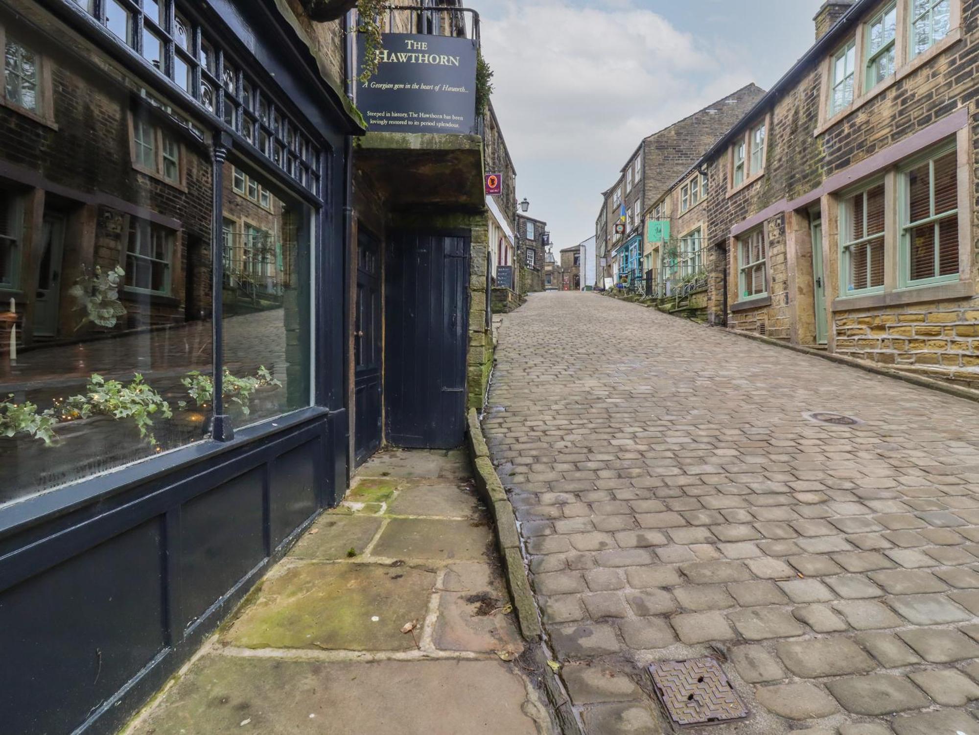 Main Street View Lägenhet Keighley Exteriör bild