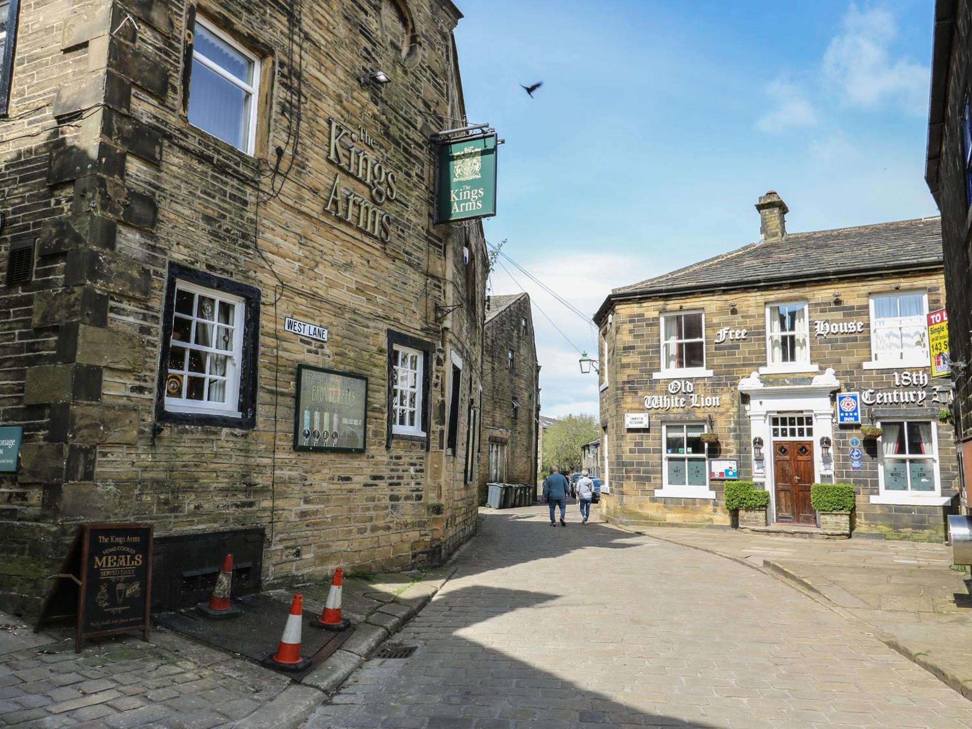 Main Street View Lägenhet Keighley Exteriör bild