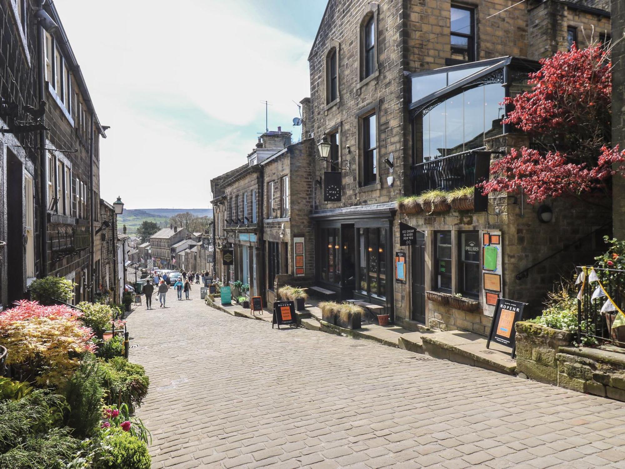 Main Street View Lägenhet Keighley Exteriör bild